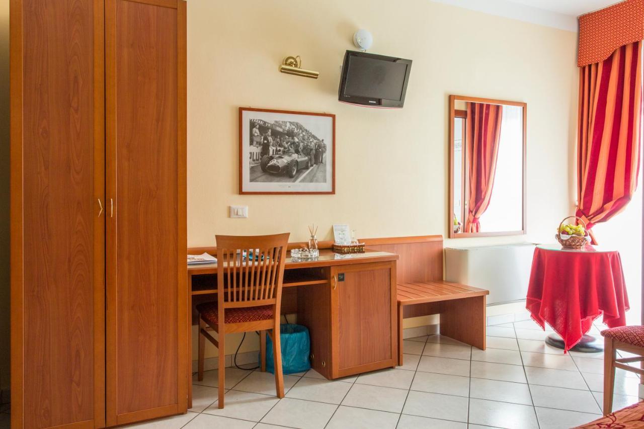 Hotel Ristorante Paladini Καρίζιο Εξωτερικό φωτογραφία