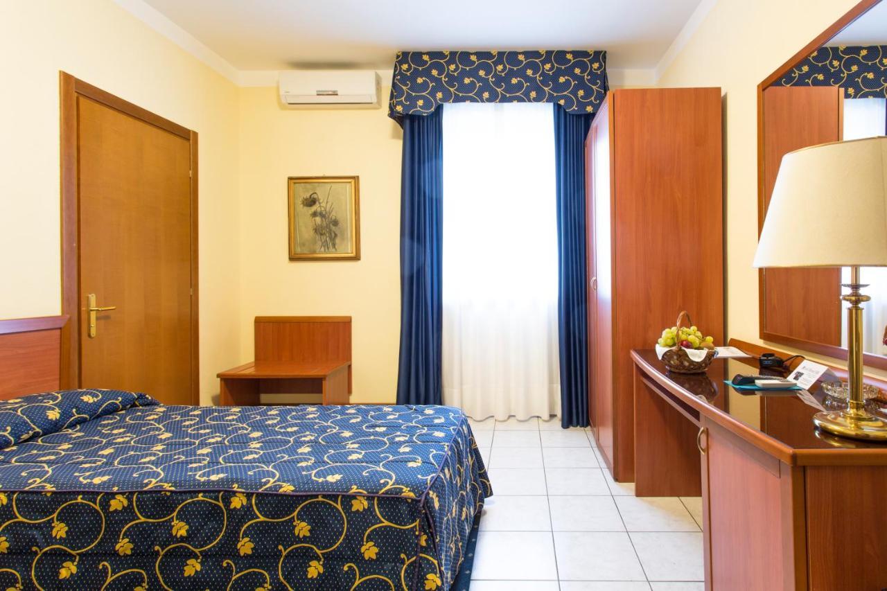 Hotel Ristorante Paladini Καρίζιο Εξωτερικό φωτογραφία
